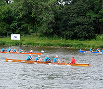 Zieleinlauf bei der Benefizregatta 2016 